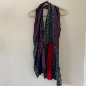 GAP —floral scarf